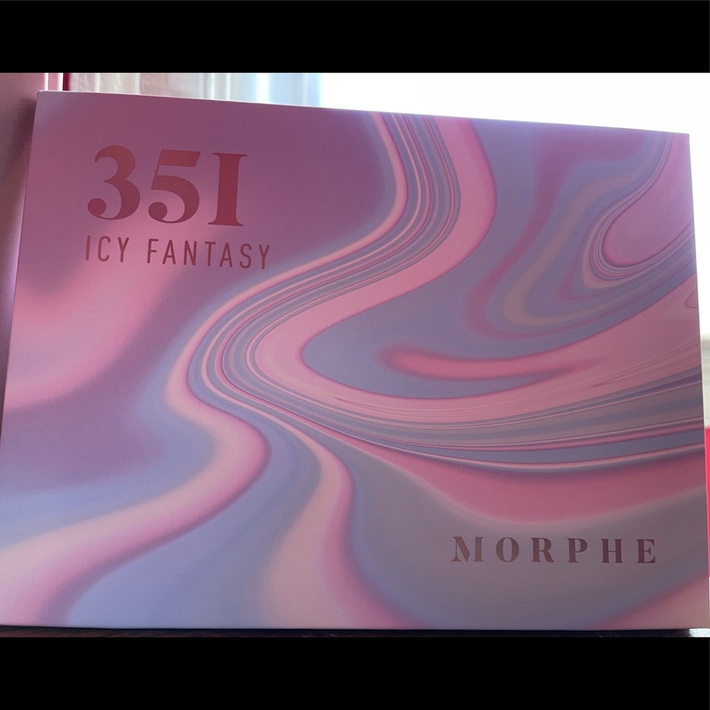 35I Icy Fantasy Palette